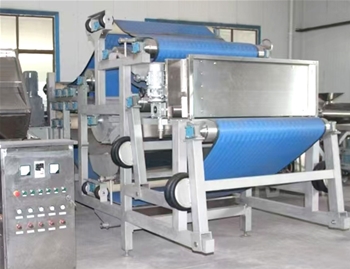 果蔬带式压榨机